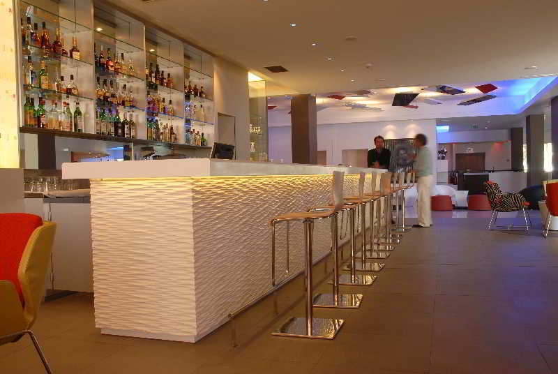 Novotel Dakar Restoran gambar