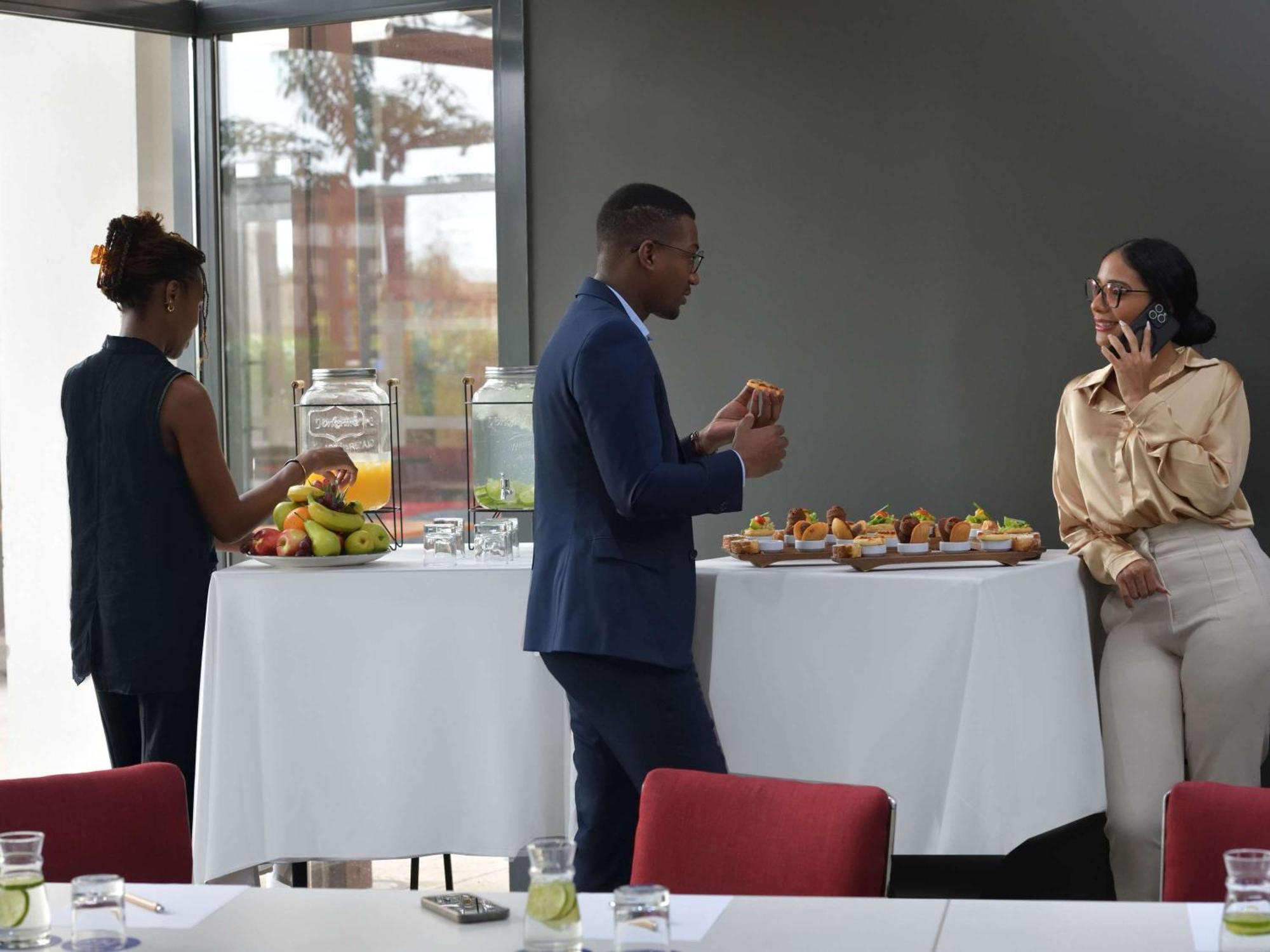 Novotel Dakar Luaran gambar